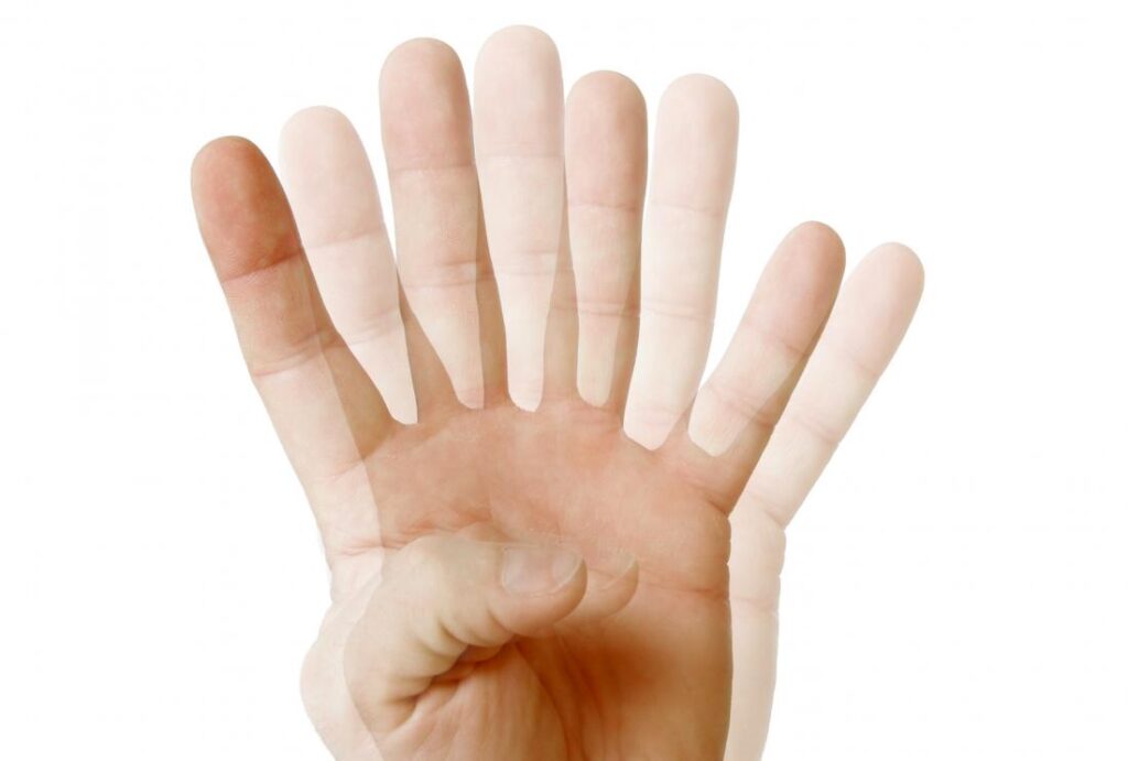What is Double Vision? Causes, Symptoms, Treatment, Prevention 4 double vision