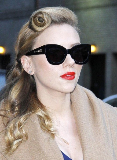What Are the Best Sunglasses to Frame a Heart-Shaped Face? 56 Scarlett Johannson Sunglasses1