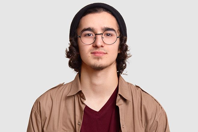 What Are the Best Glasses for Square Faces? 44 square face round glasses